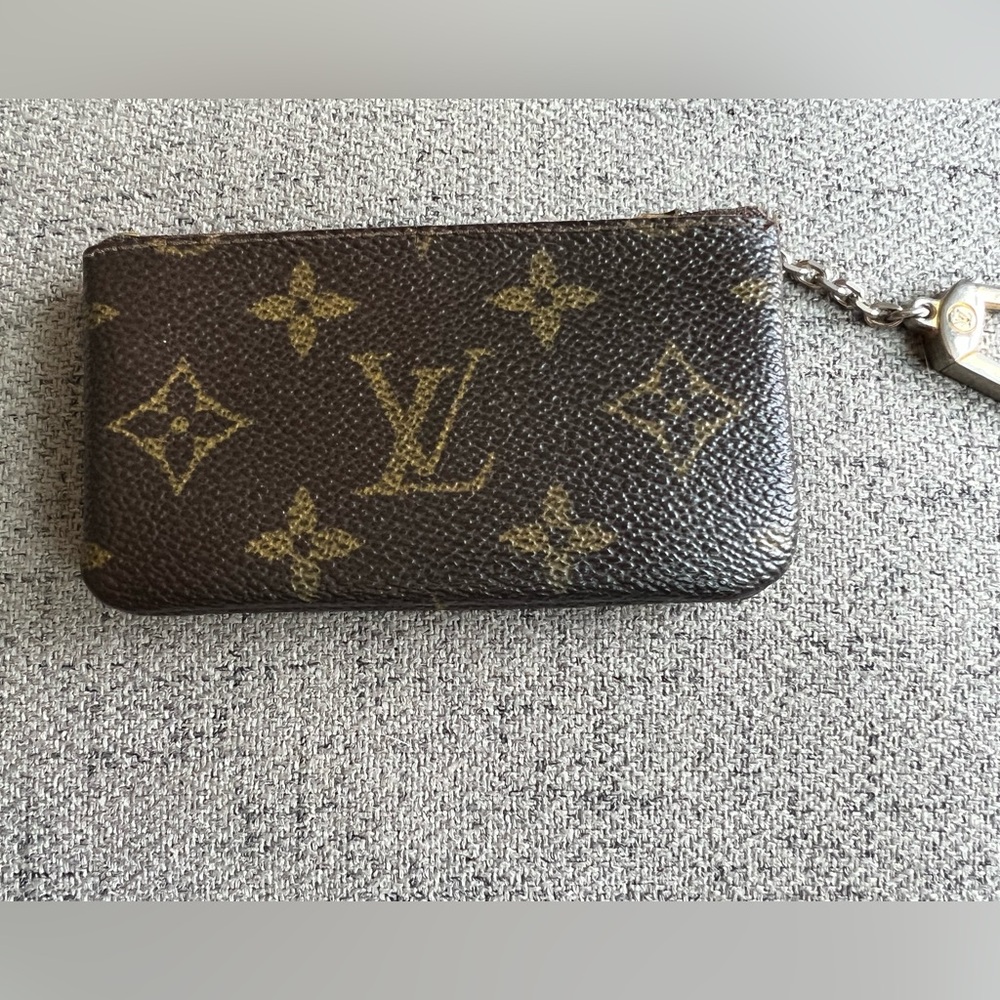 Louis Vuitton Monogram Key Cles Vintage 80’s